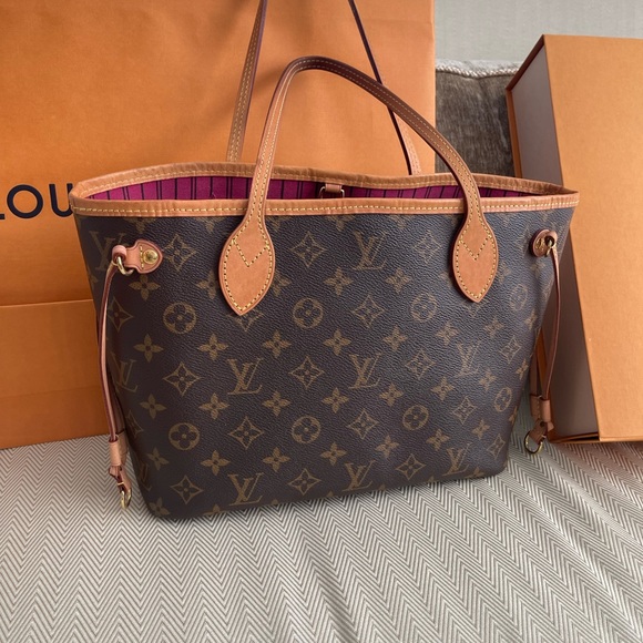 Louis Vuitton Neverfull PM with ORIGINAL BOX, BAG, DUST-BAG, RIBBON & RECEIPT. - Picture 2 of 16